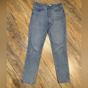 Levi’s 311 Shaping Skinny